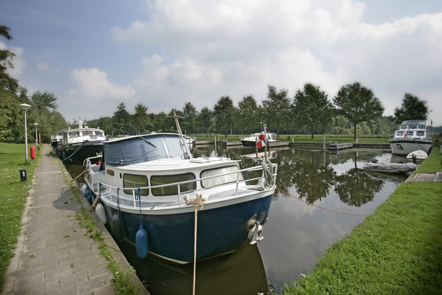 Aan het kanaal bij Gramsbergen